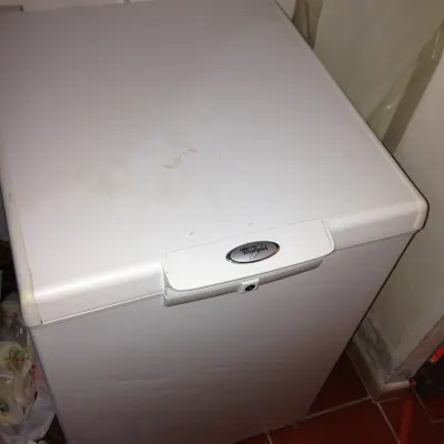 Congelador Whirlpool Vertical 11 pies³