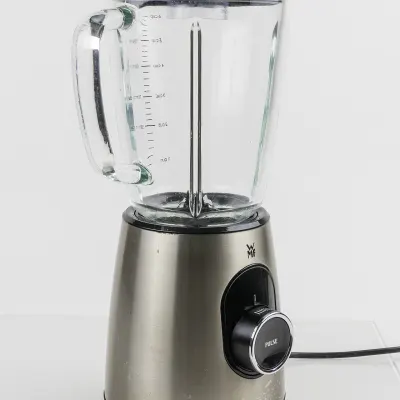Licuadora Imusa 400W vaso de plástico tritan 1.5 L