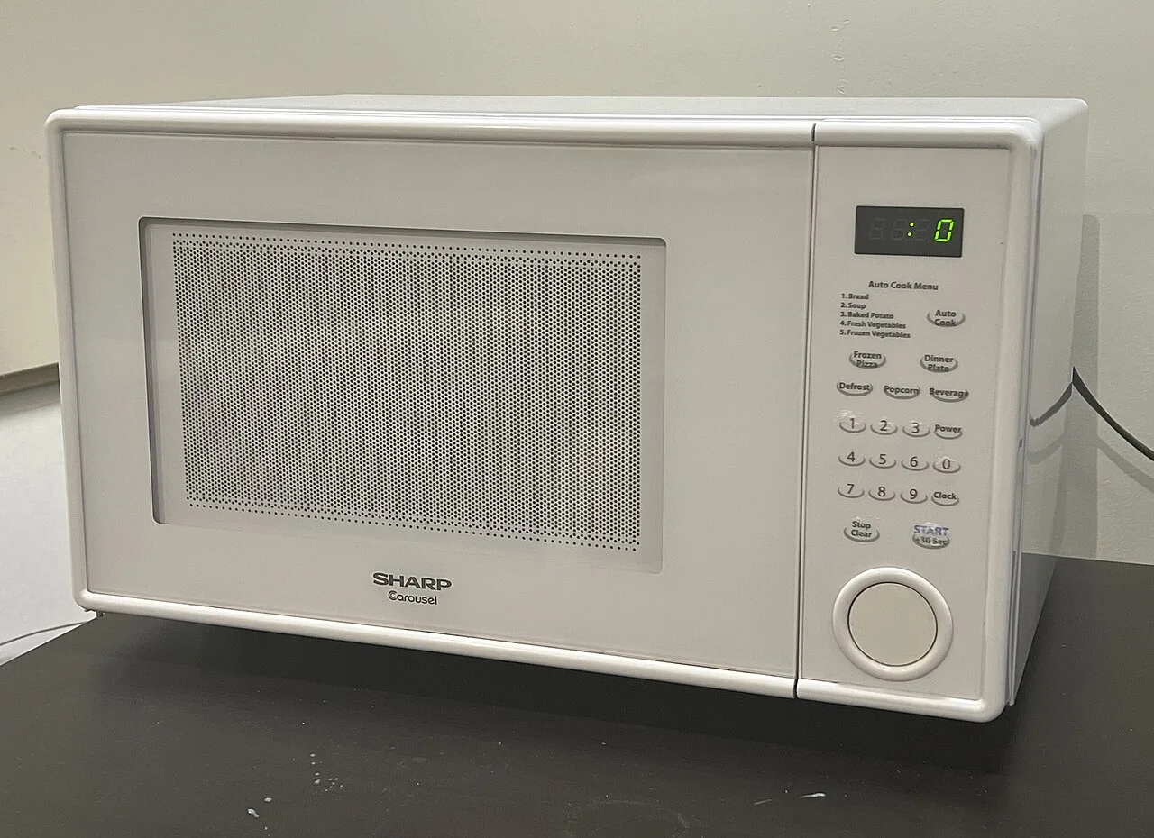 Microondas Hamilton Beach De mesa 20 L · 1200W