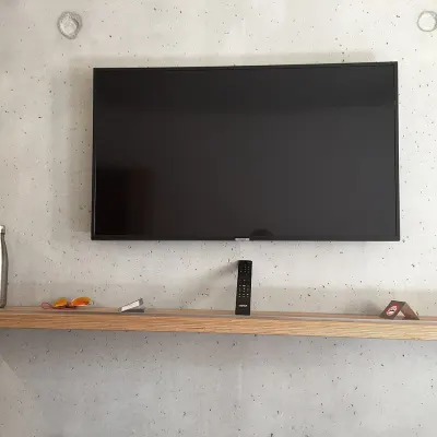 Televisor Philips Mini LED 50" 4K UHD webOS